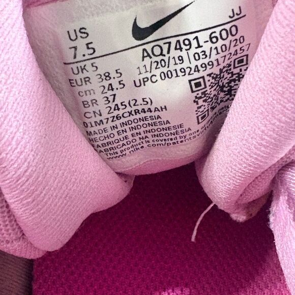 Size 7.5 - Women’s Nike Flex Trainer pink shoes - Picture 8 of 8